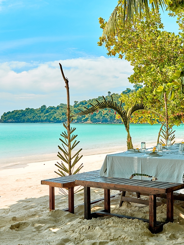 Nosy Iranja beach